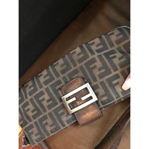 AUTHENTIC VINTAGE FENDI BAG